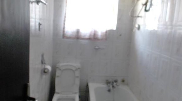 Kim Royal Hotel And Suites