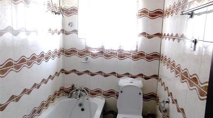 Kim Royal Hotel And Suites