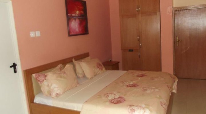 Allen Suites Limited