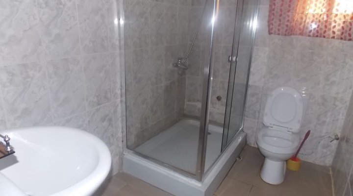 Sunrise Hotel & Suites