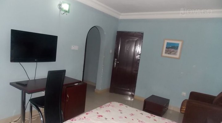 Garima Hotel And Suites