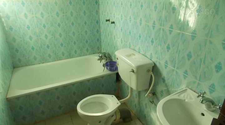 Ellaxyn Hotel & Resort