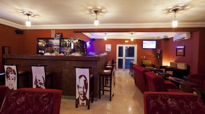 Les Residences Dippoka