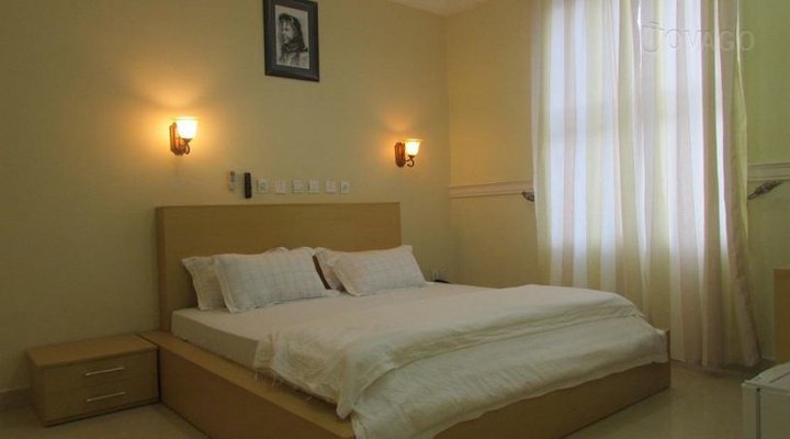 Utopia Suites and Apartment