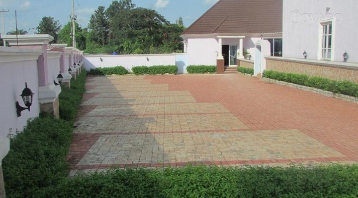 Utopia Suites and Apartment