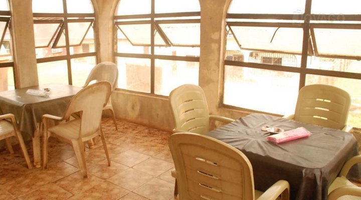 High Taste Hotel Annex