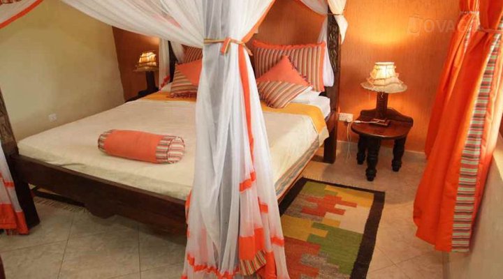 Hillpark Hotel Tiwi Beach