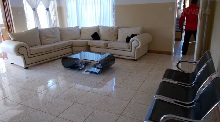 Mzuzu Coffee Suites