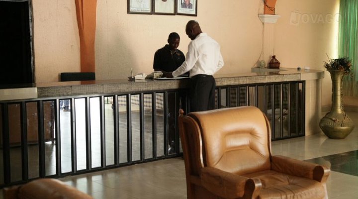 Plaza De Aruna Hotel