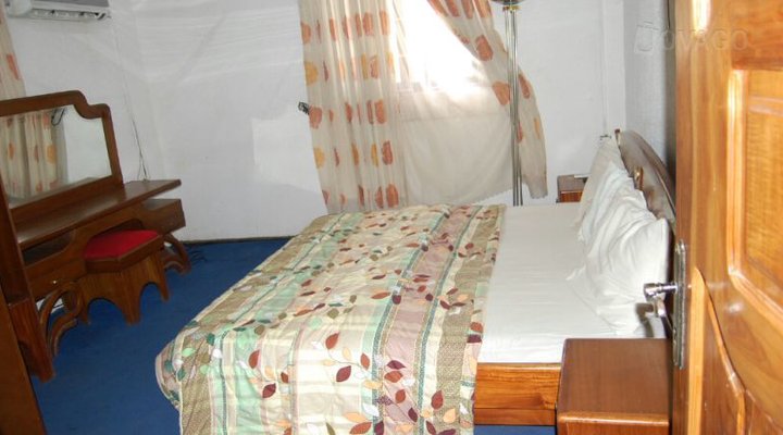 Plaza De Aruna Hotel