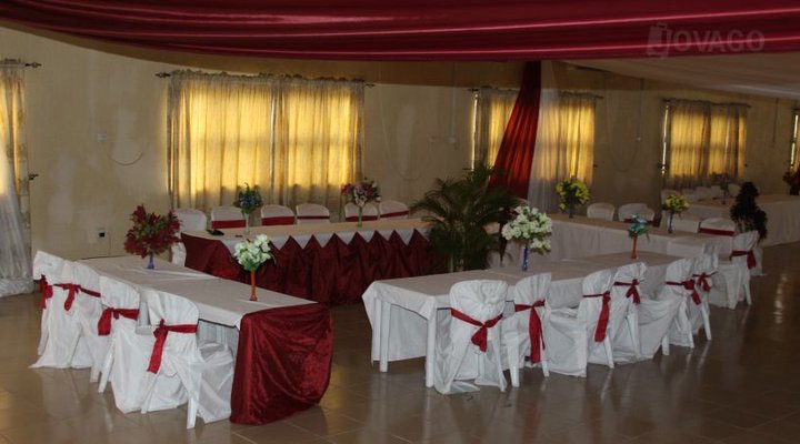 Eemjm Hotel And Suites
