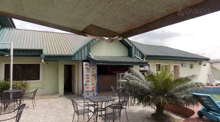 Eemjm Hotel And Suites