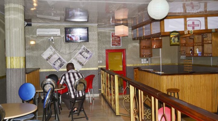 La Mems Hotel And Suites