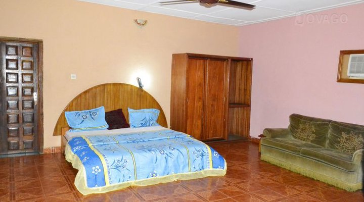 La Mems Hotel And Suites