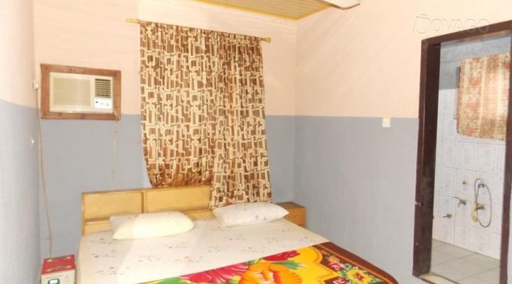 White Safari Guesthouse