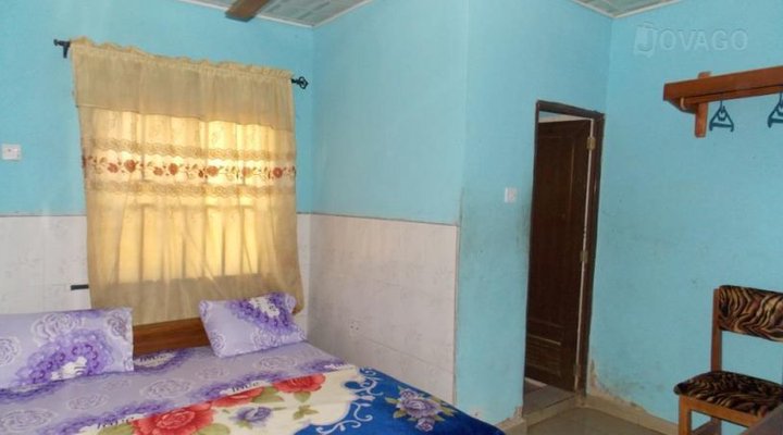 Queen's Rapour Guest House