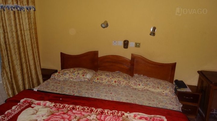 Candidate Hotel