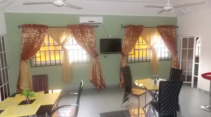 Dimples Hotel