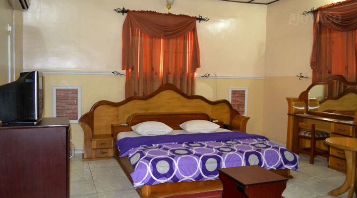 Ventola Accommodation and Suites