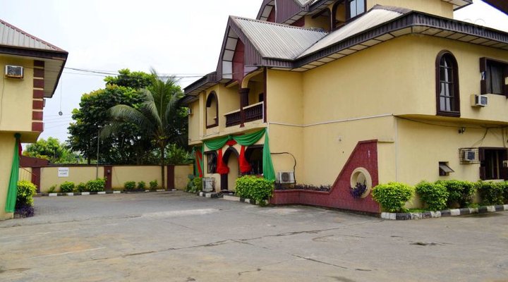 Ventola Accommodation and Suites