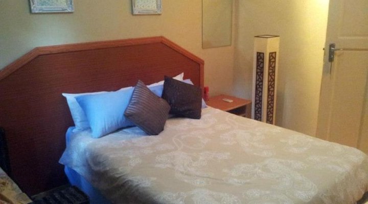 Nzipile Executive Guest House