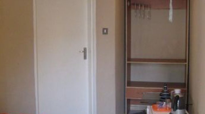 Nzipile Executive Guest House