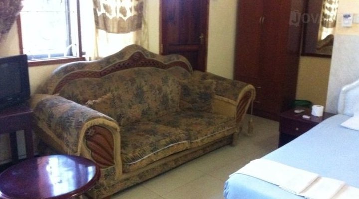 Cross Way Executive Hotel Ltd