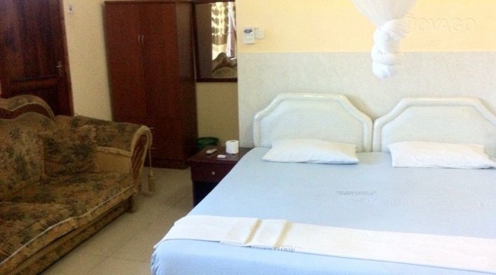 Cross Way Executive Hotel Ltd