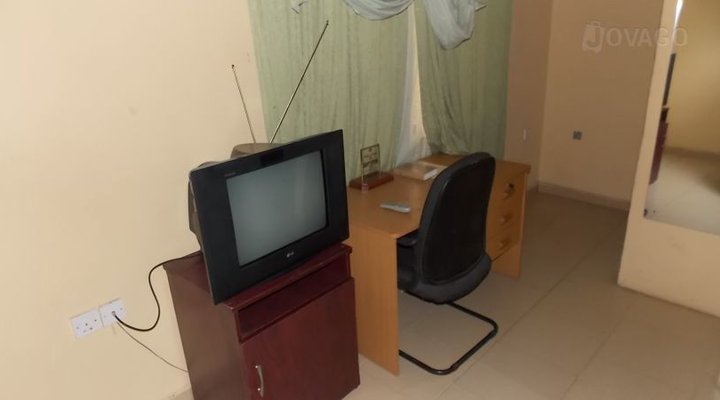 Precious World Hotel