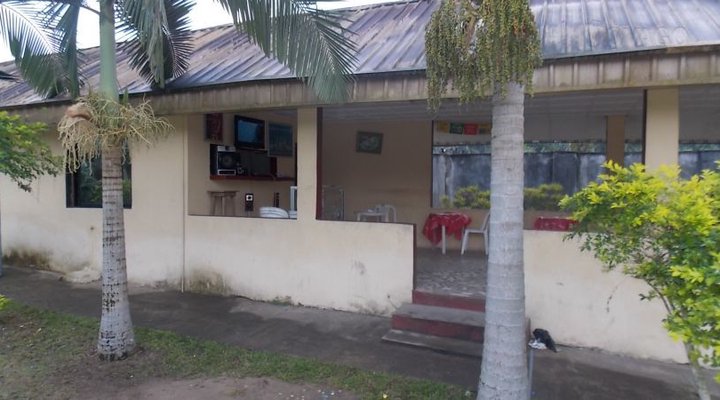 Precious World Hotel