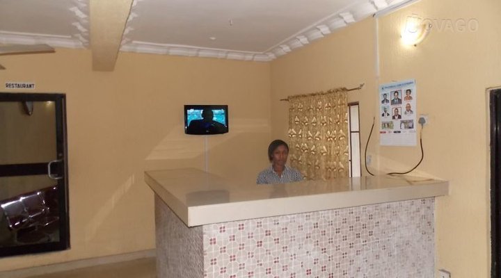 Precious World Hotel