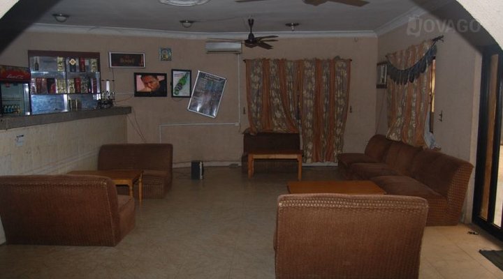 Micdeb Hotel & Suites