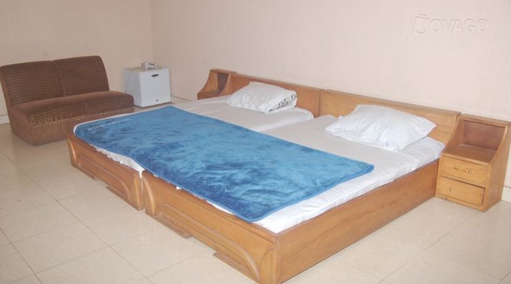 Micdeb Hotel & Suites