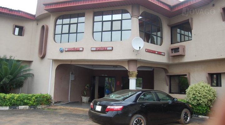 Micdeb Hotel & Suites