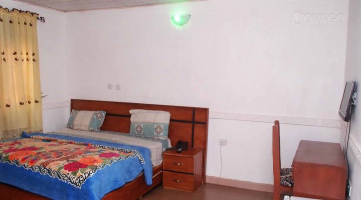 Mikonos Hotel and Suite