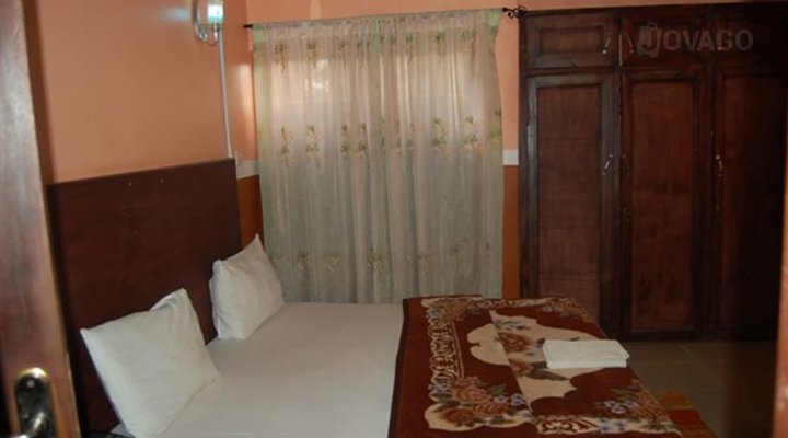 Island Comfort Suites and Hotels
