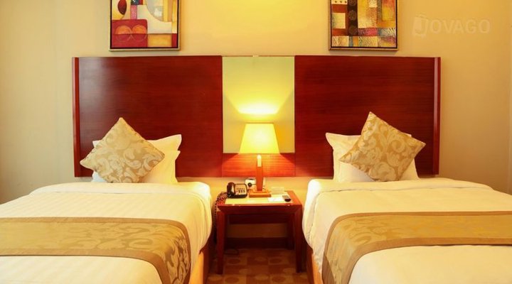 Jupiter International Hotel, Kazanchis