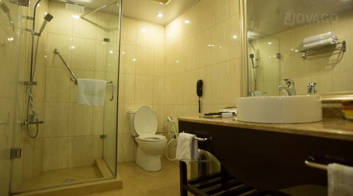 Jupiter International Hotel, Kazanchis