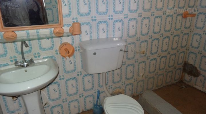 Peter Akinola House and Suites