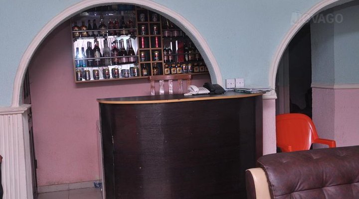 Golden Point Hotel And Suites