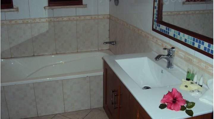 Gezahegn & Elfnesh Hotels And Resorts