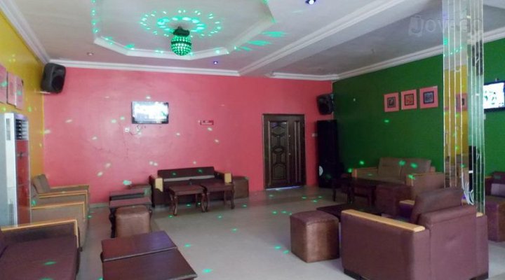 De Range Hotel & Suites Hotel