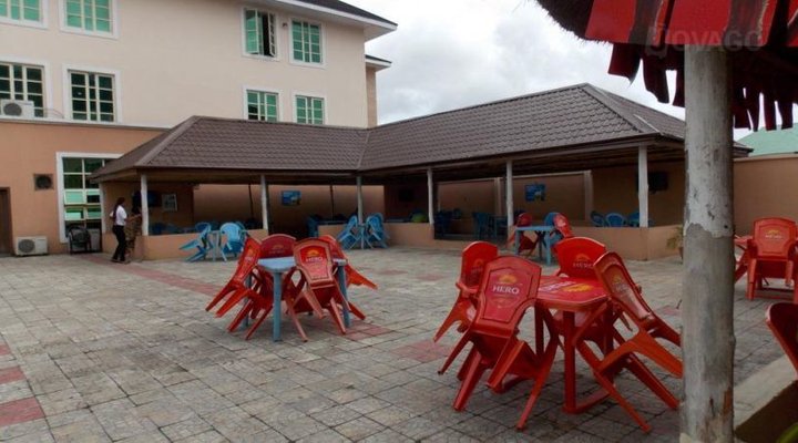 De Range Hotel & Suites Hotel