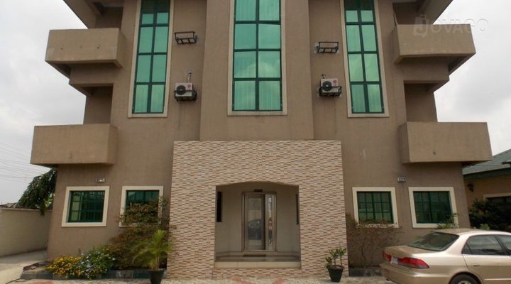 Gonsiv Hotel And Suites