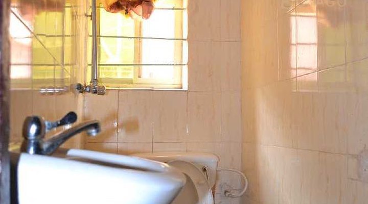 Almond Suites Down Town