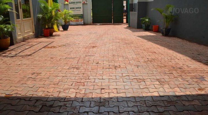 Almond Suites Down Town