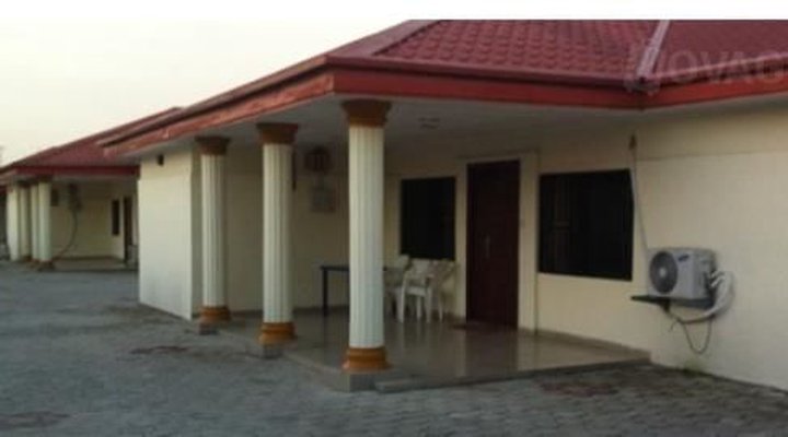 Lotus Hotel and Suites