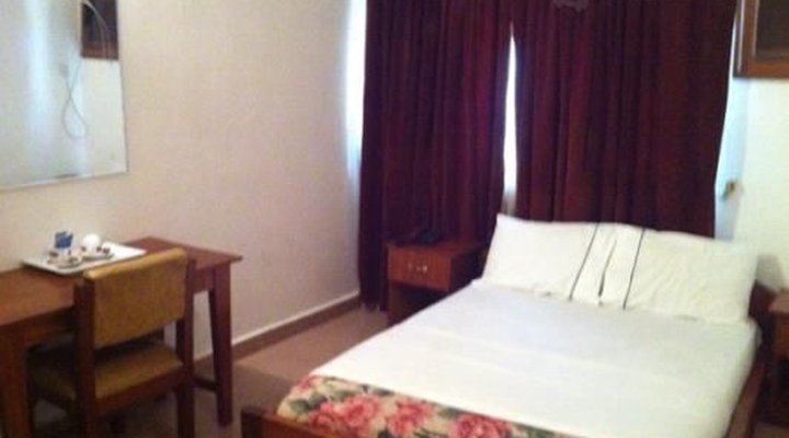 Lotus Hotel and Suites