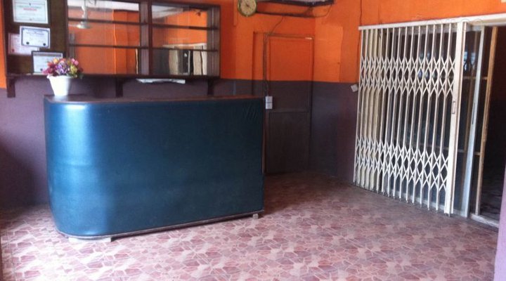 Skadin Guest House