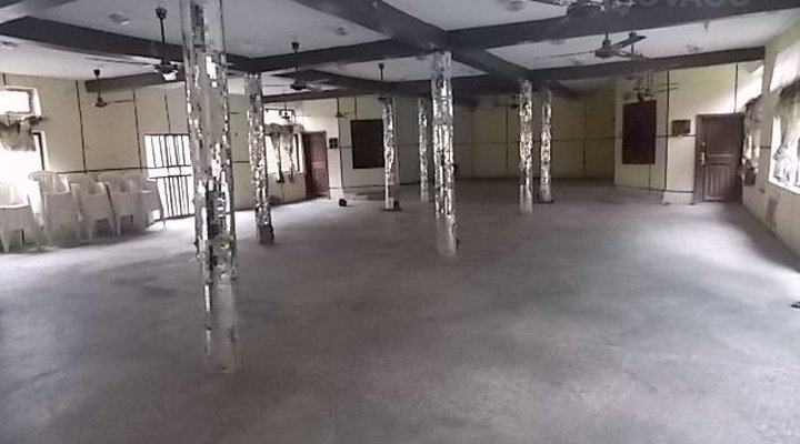 De-Wise Hotel